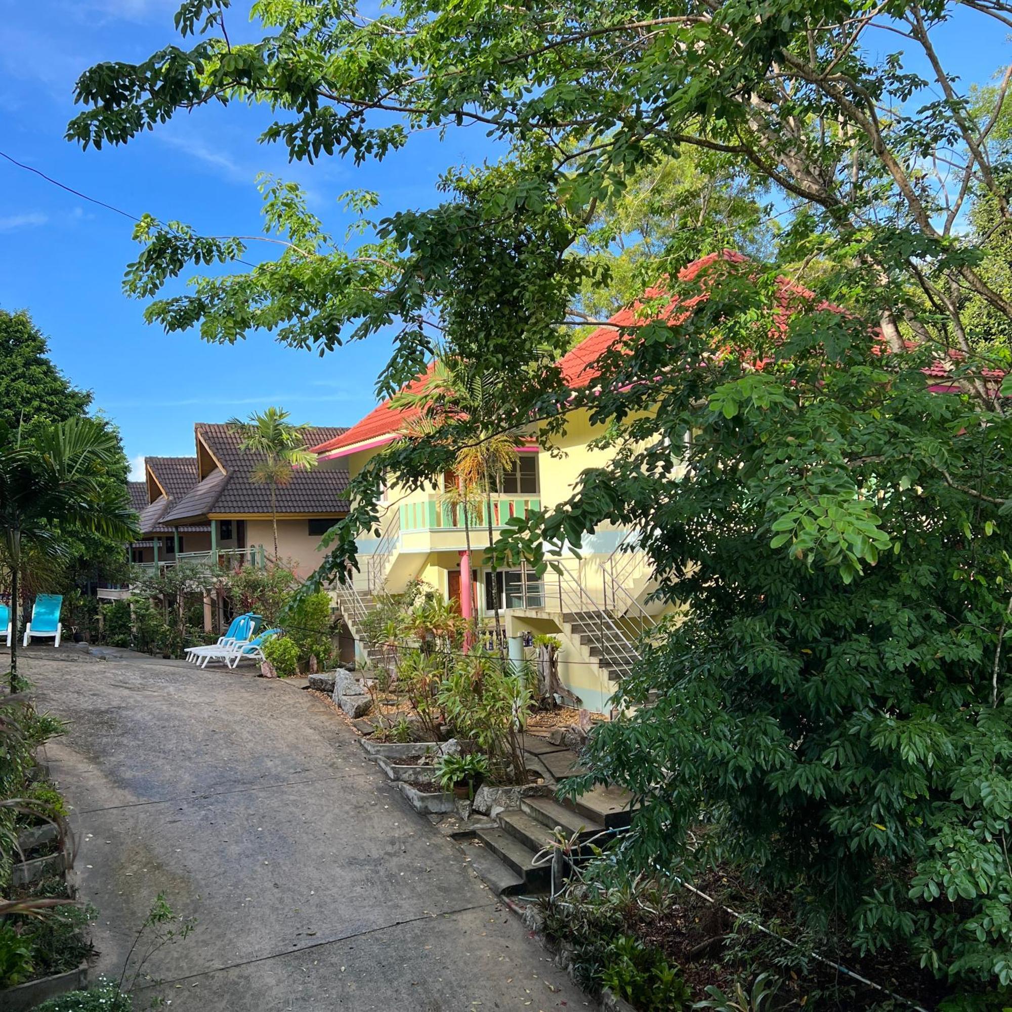 Kata Villa Merit Hill Bungalows Karon Extérieur photo